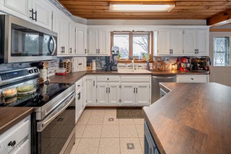 929 Patria Road Fulton NY 12071
