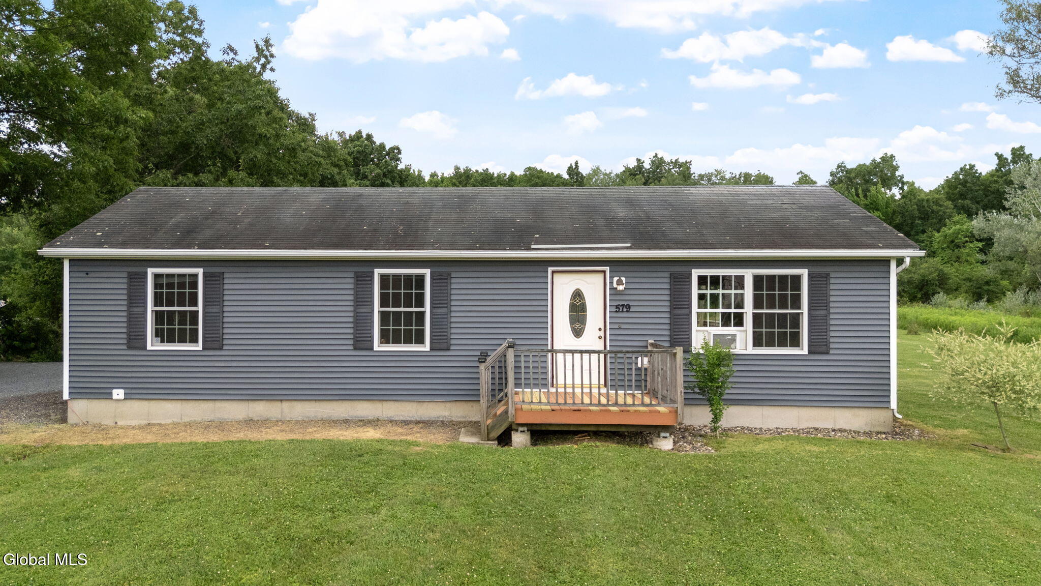 579 S Kelley Road Schenectady NY 12306