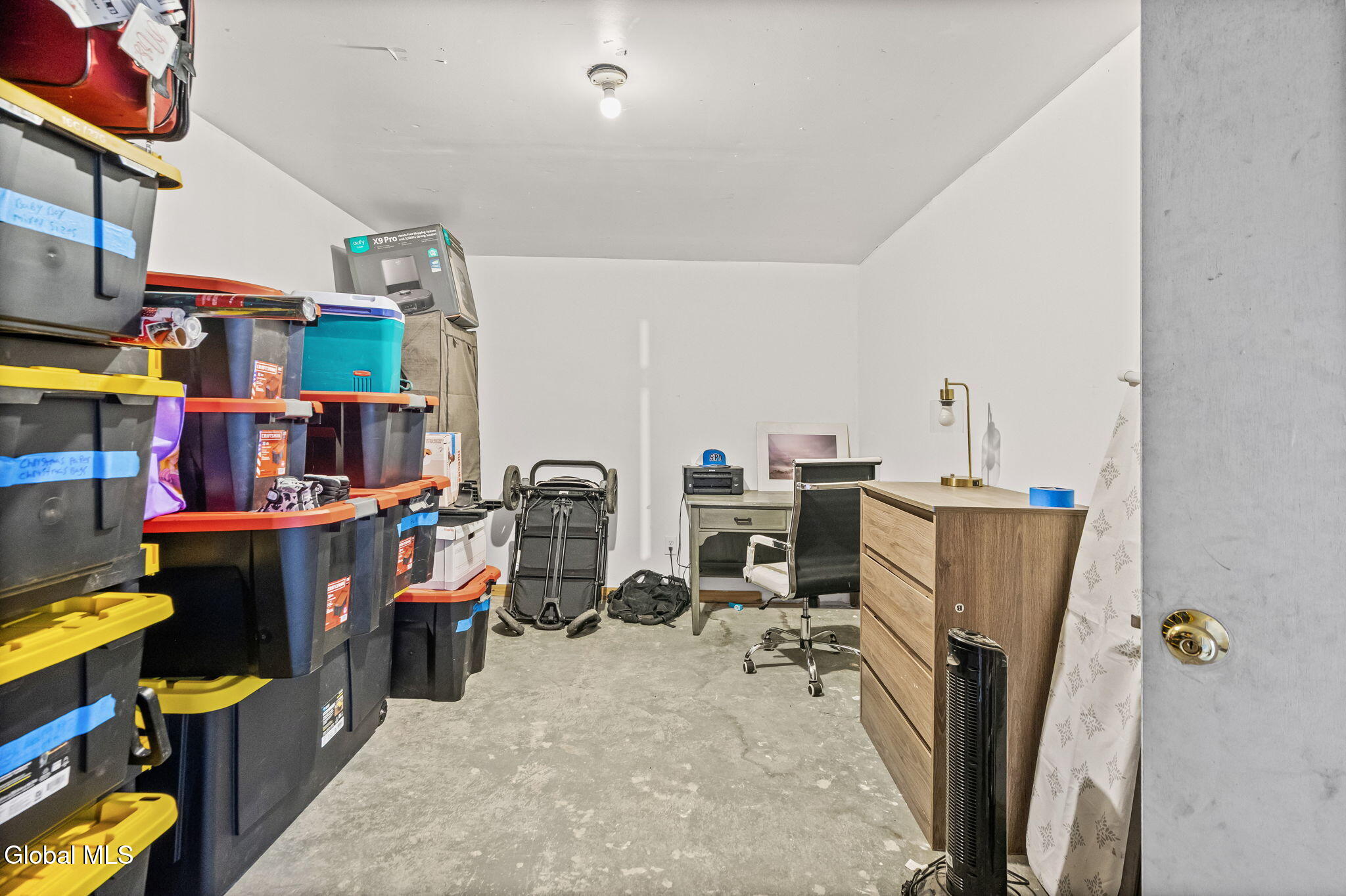 579 S Kelley Road Schenectady NY 12306