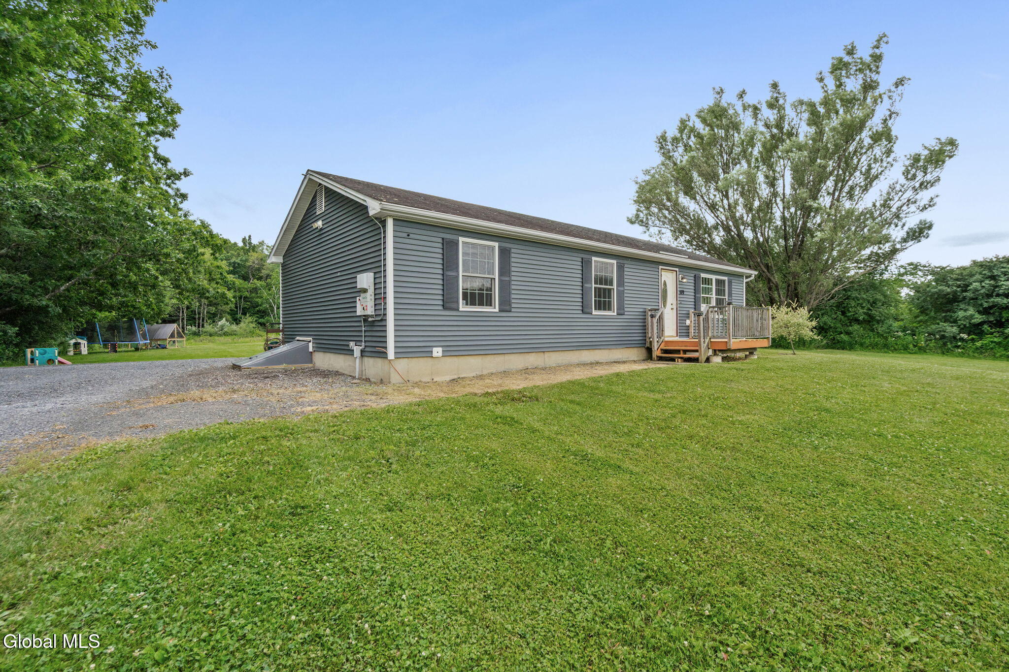 579 S Kelley Road Schenectady NY 12306