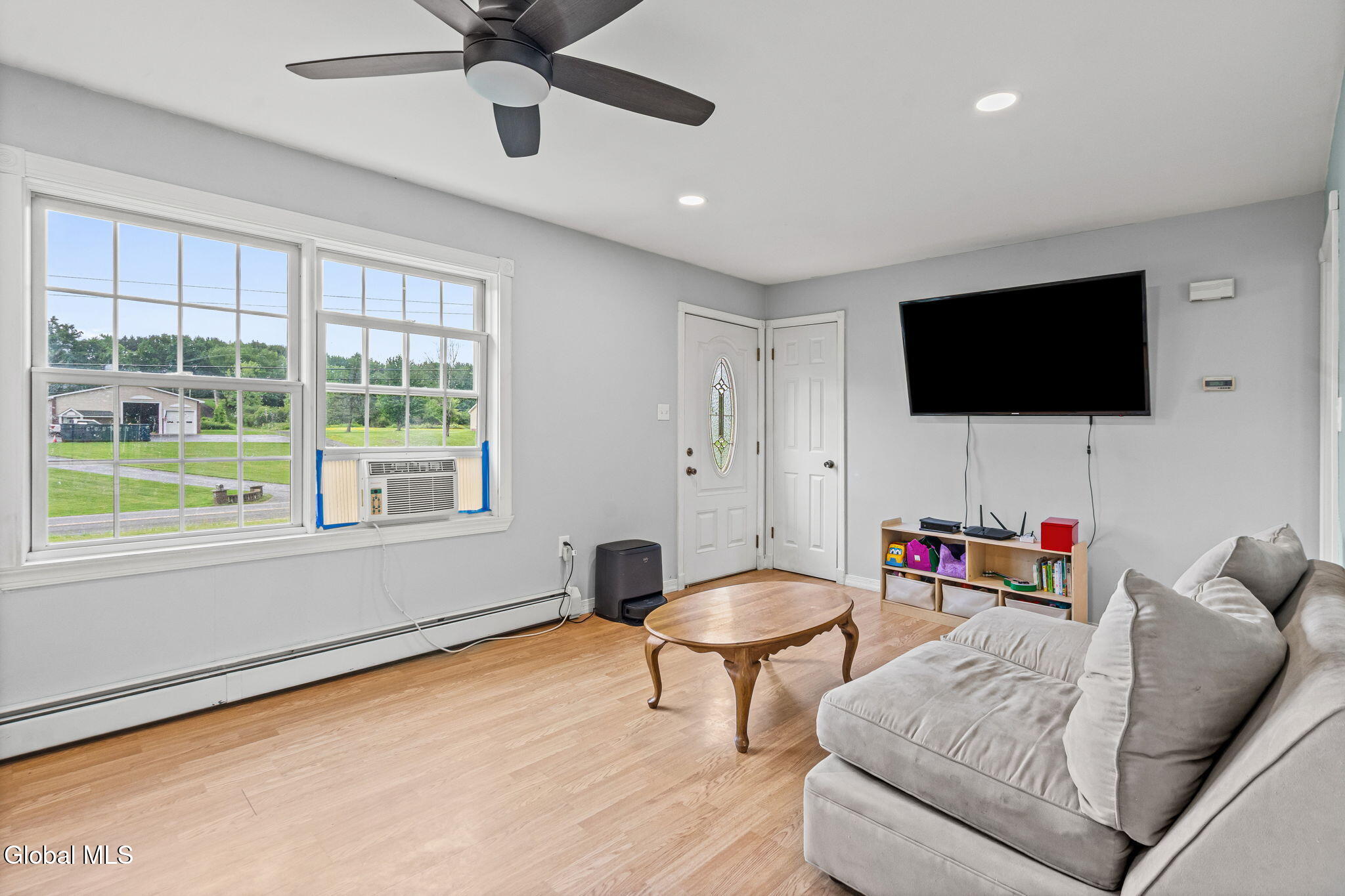 579 S Kelley Road Schenectady NY 12306