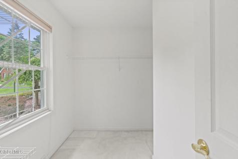6 Ashley Place Saratoga Springs NY 12866
