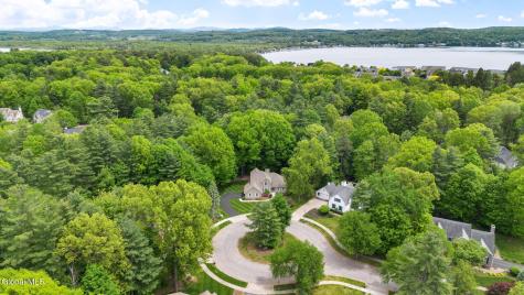 6 Ashley Place Saratoga Springs NY 12866