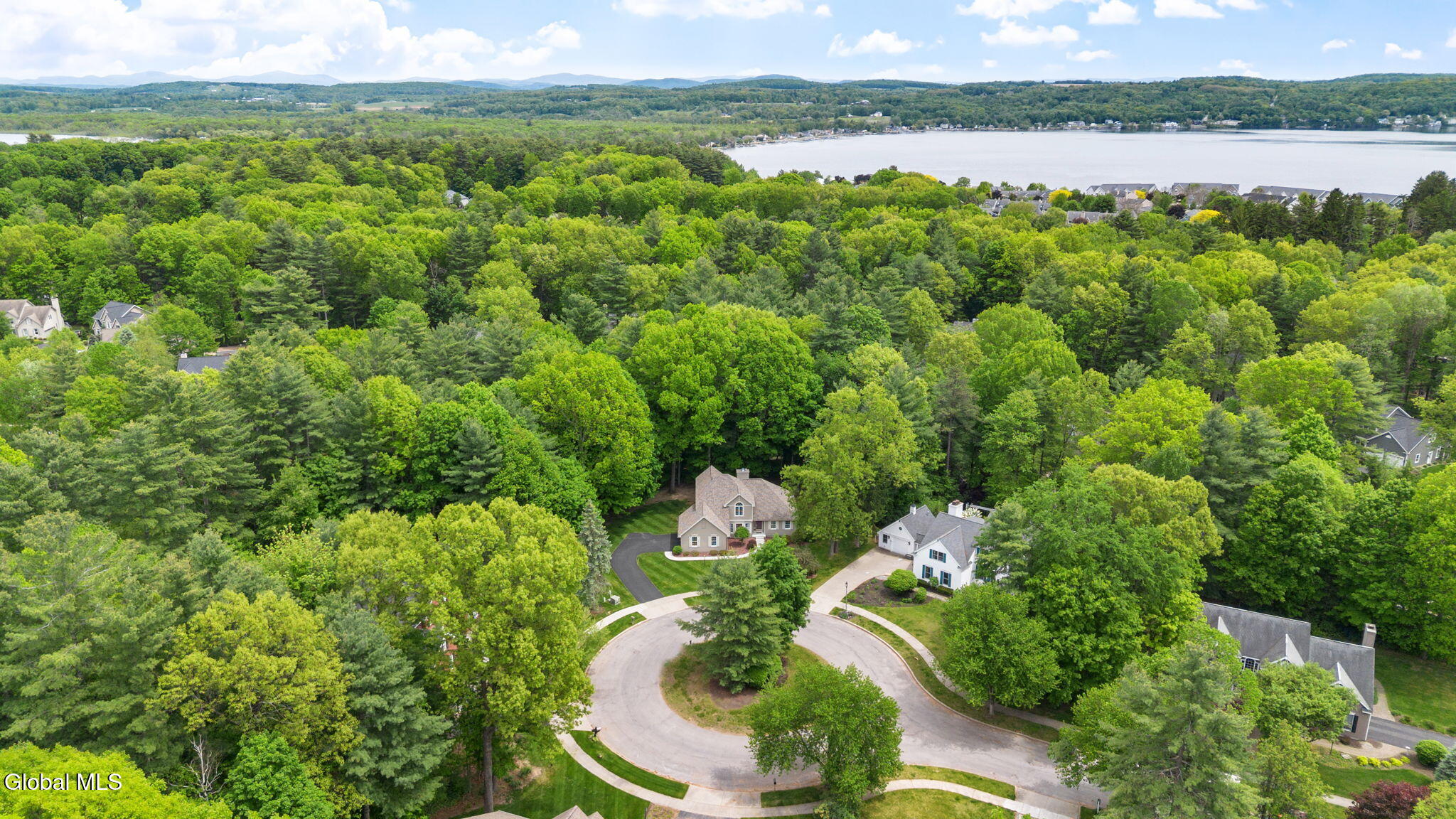 6 Ashley Place Saratoga Springs NY 12866