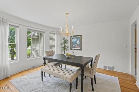 6 Ashley Place Saratoga Springs NY 12866