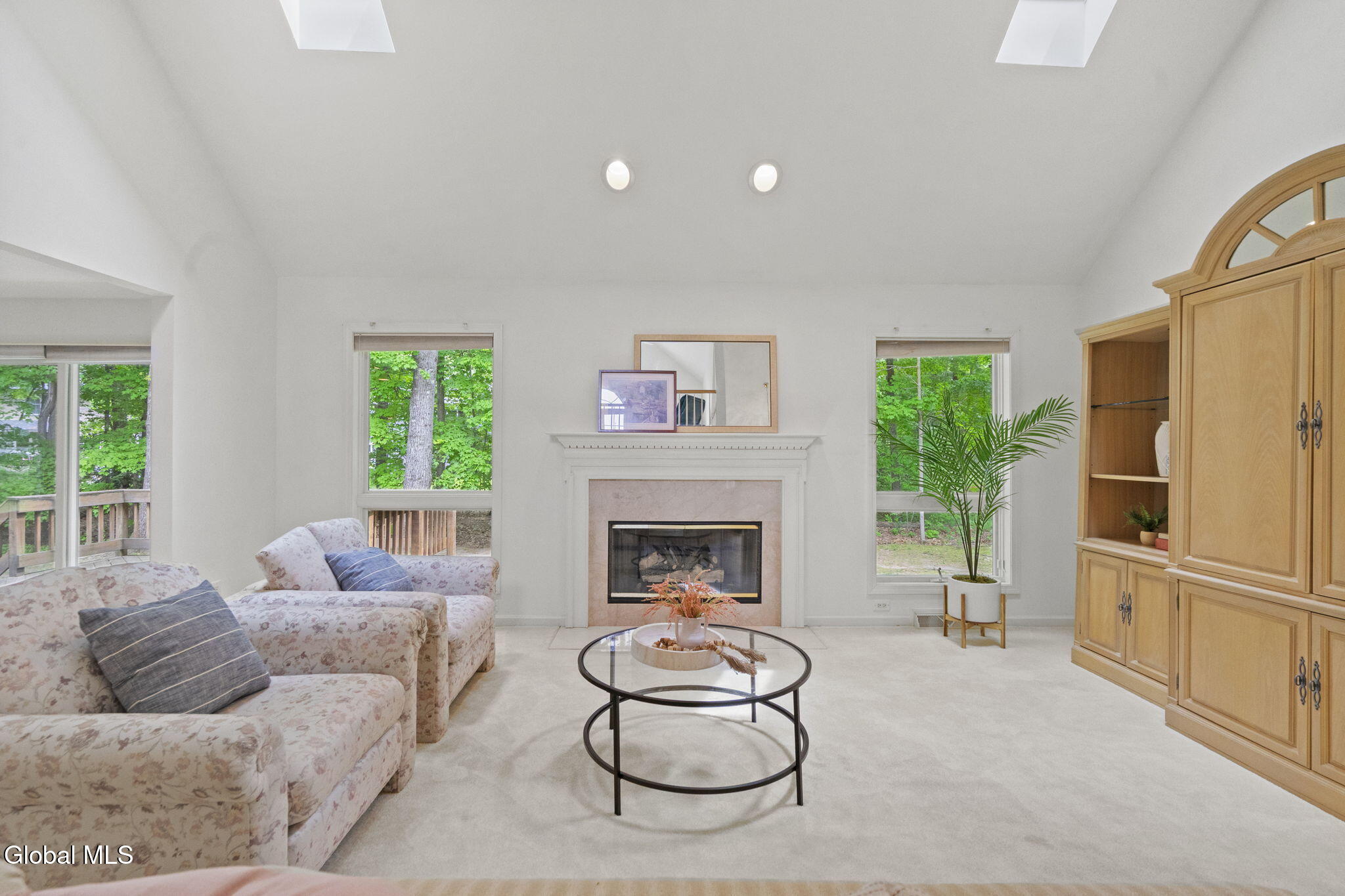 6 Ashley Place Saratoga Springs NY 12866