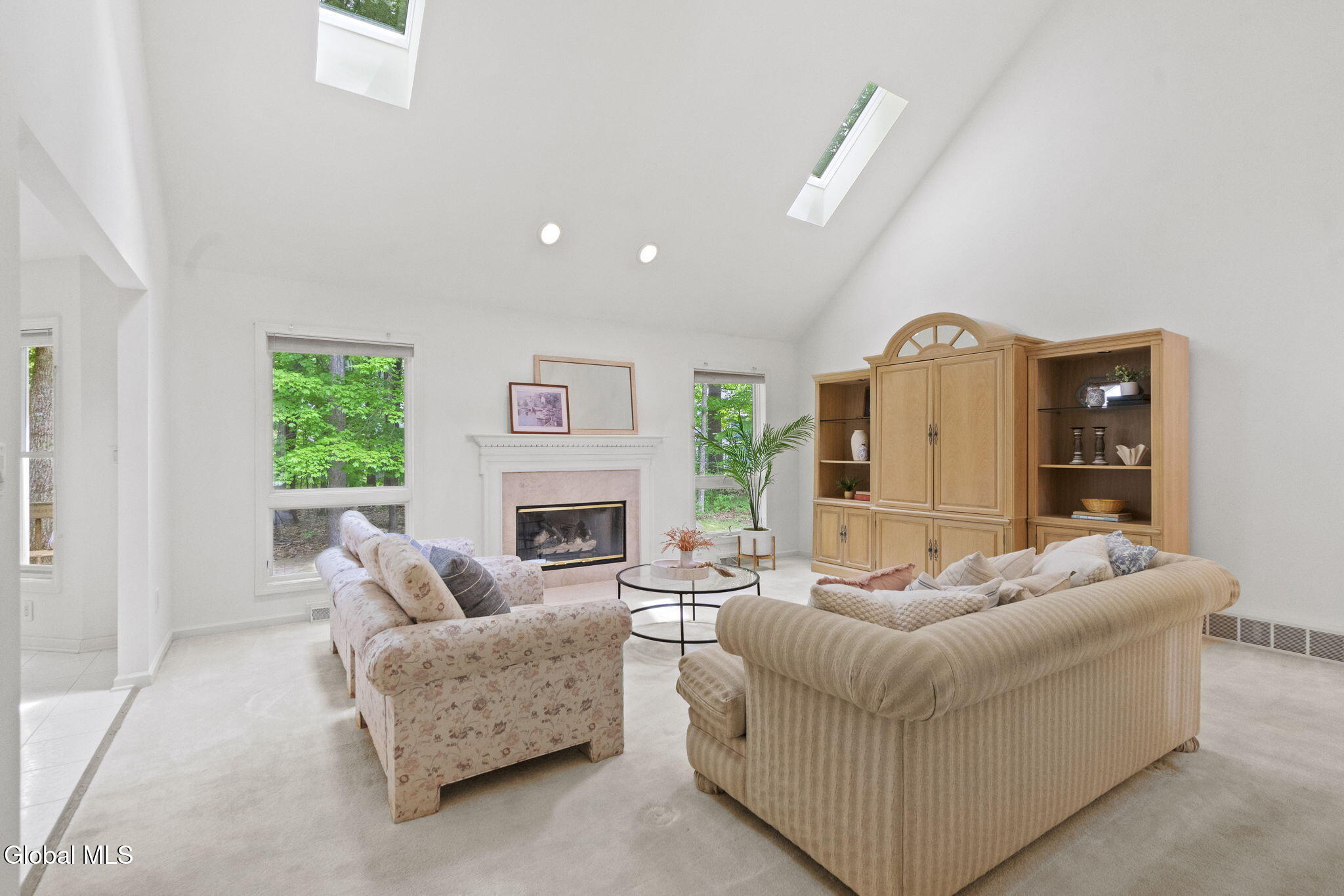 6 Ashley Place Saratoga Springs NY 12866