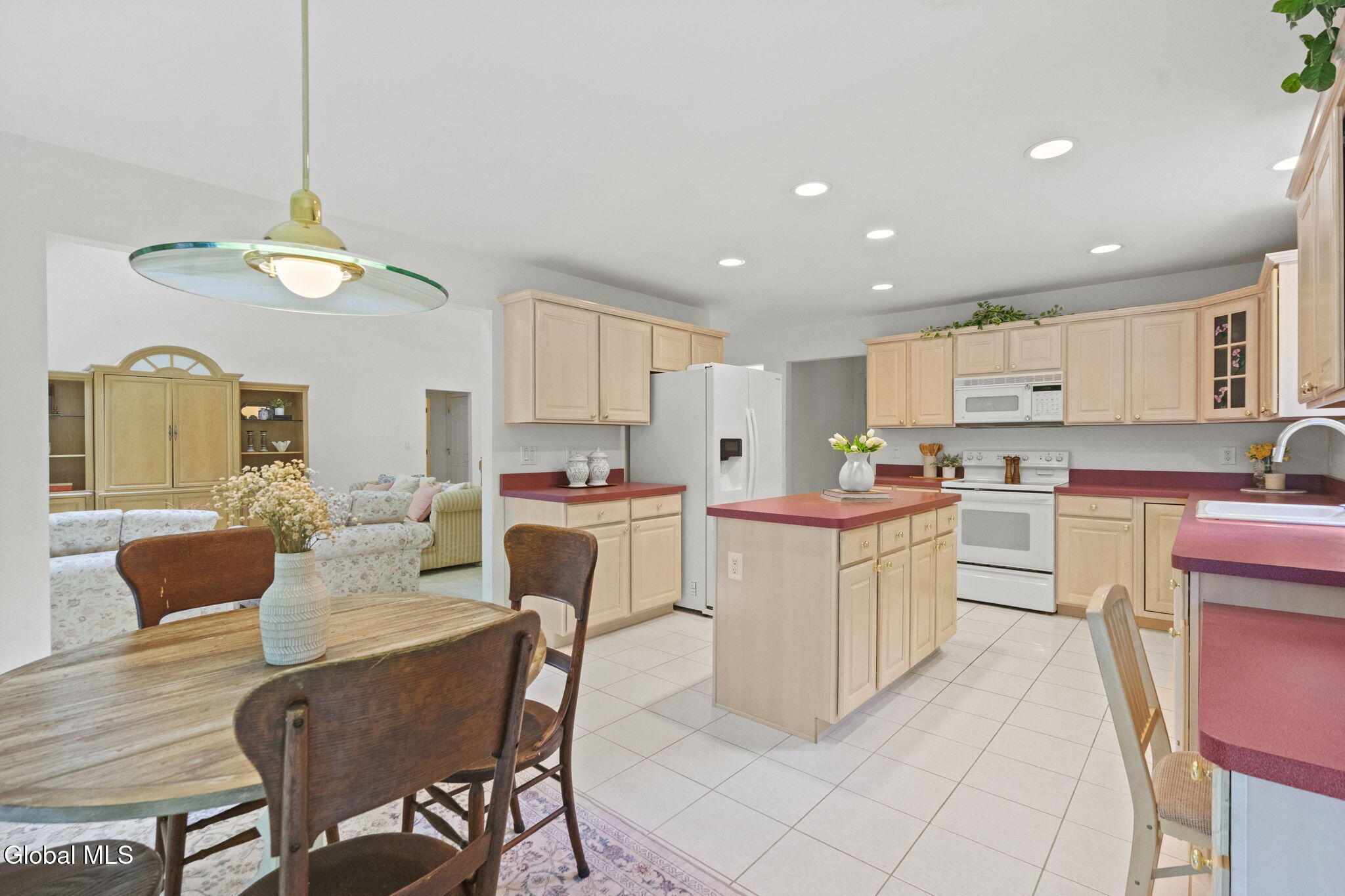 6 Ashley Place Saratoga Springs NY 12866