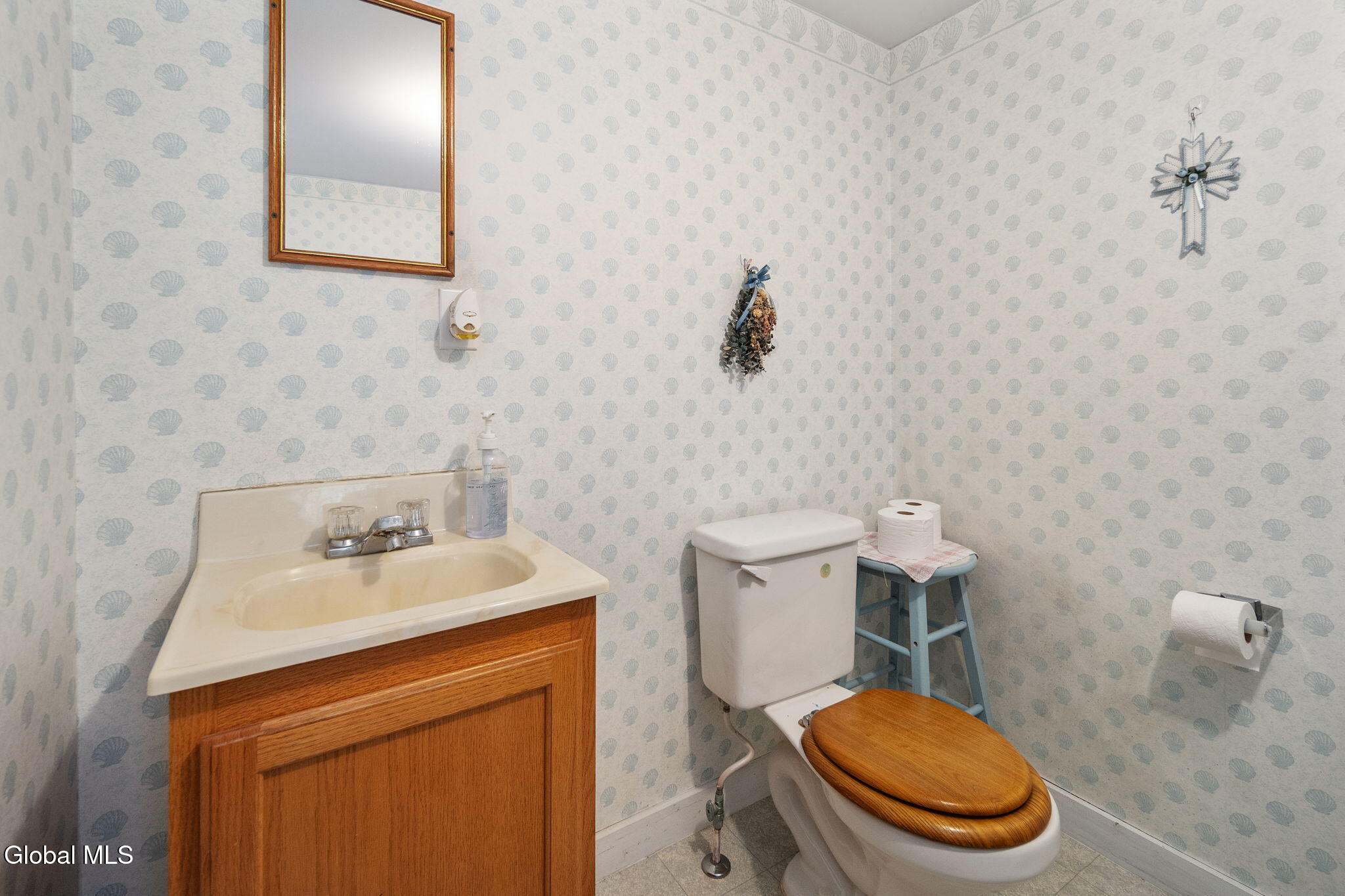 6071 State Route 10 Cobleskill NY 12043