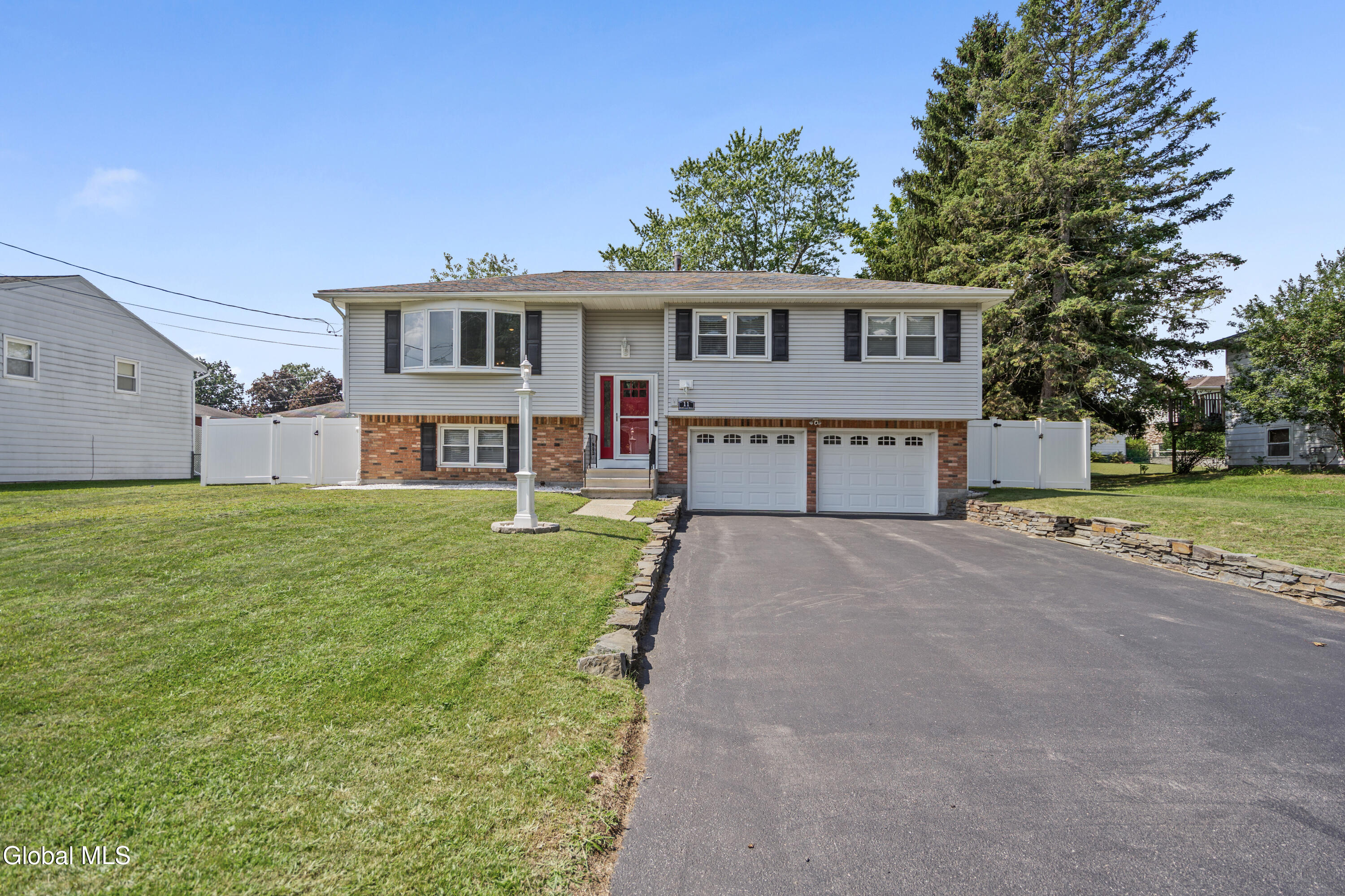 11 Driftwood Drive Albany NY 12205