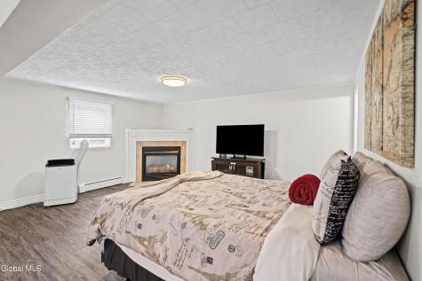 11 Driftwood Drive Albany NY 12205
