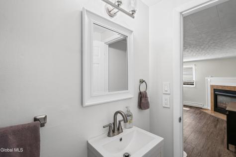 11 Driftwood Drive Albany NY 12205