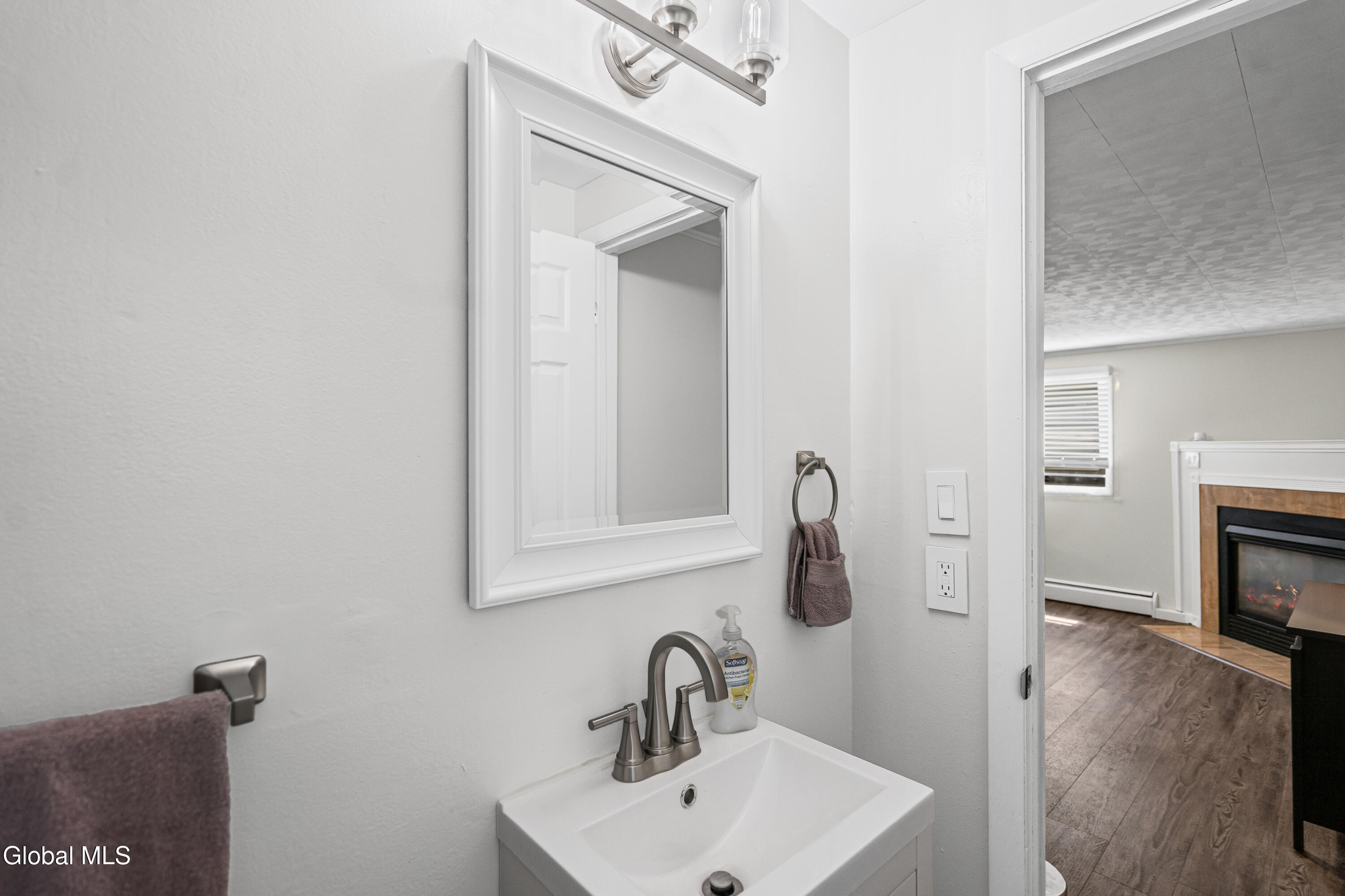 11 Driftwood Drive Albany NY 12205