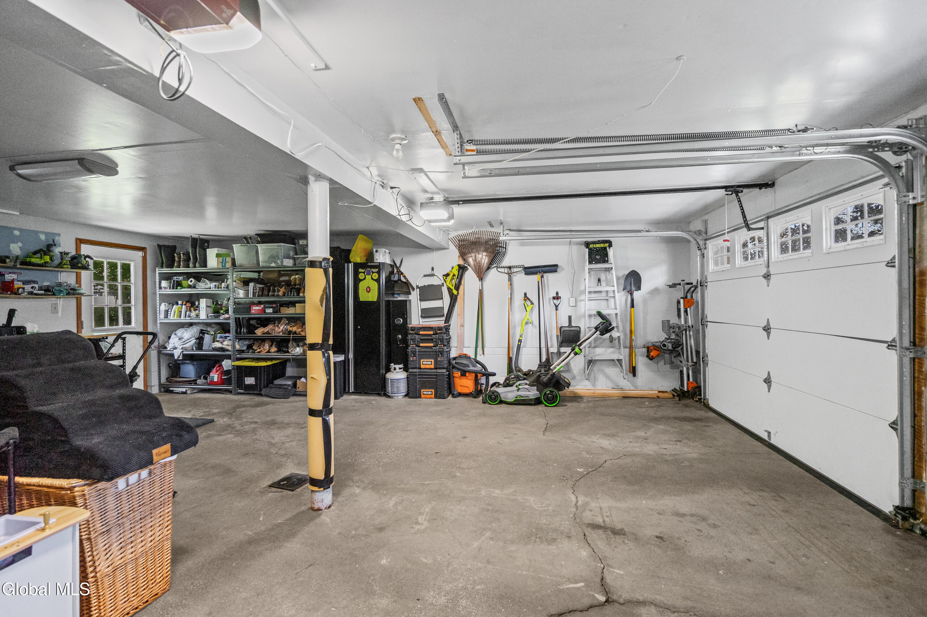 11 Driftwood Drive Albany NY 12205