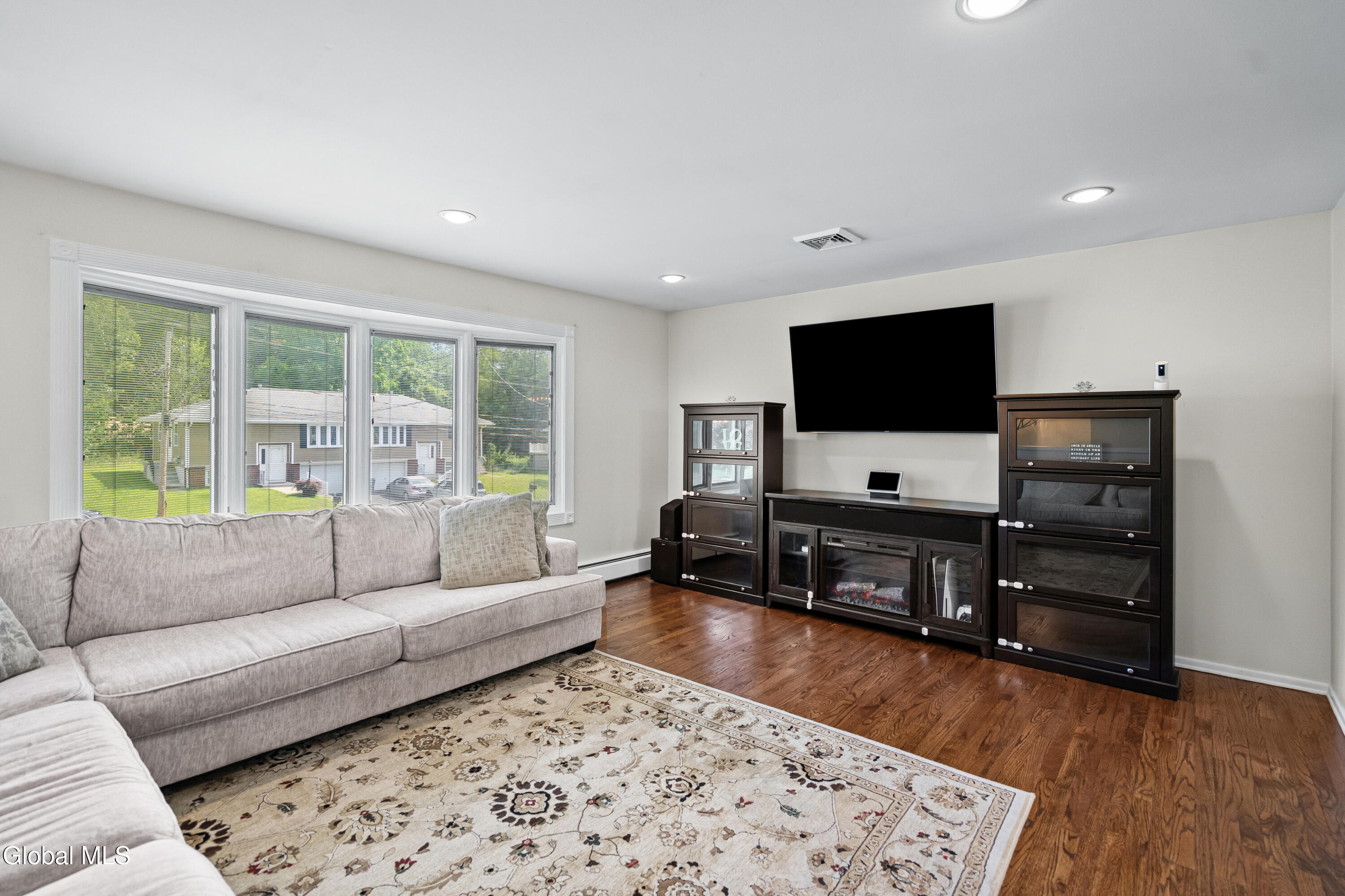 11 Driftwood Drive Albany NY 12205
