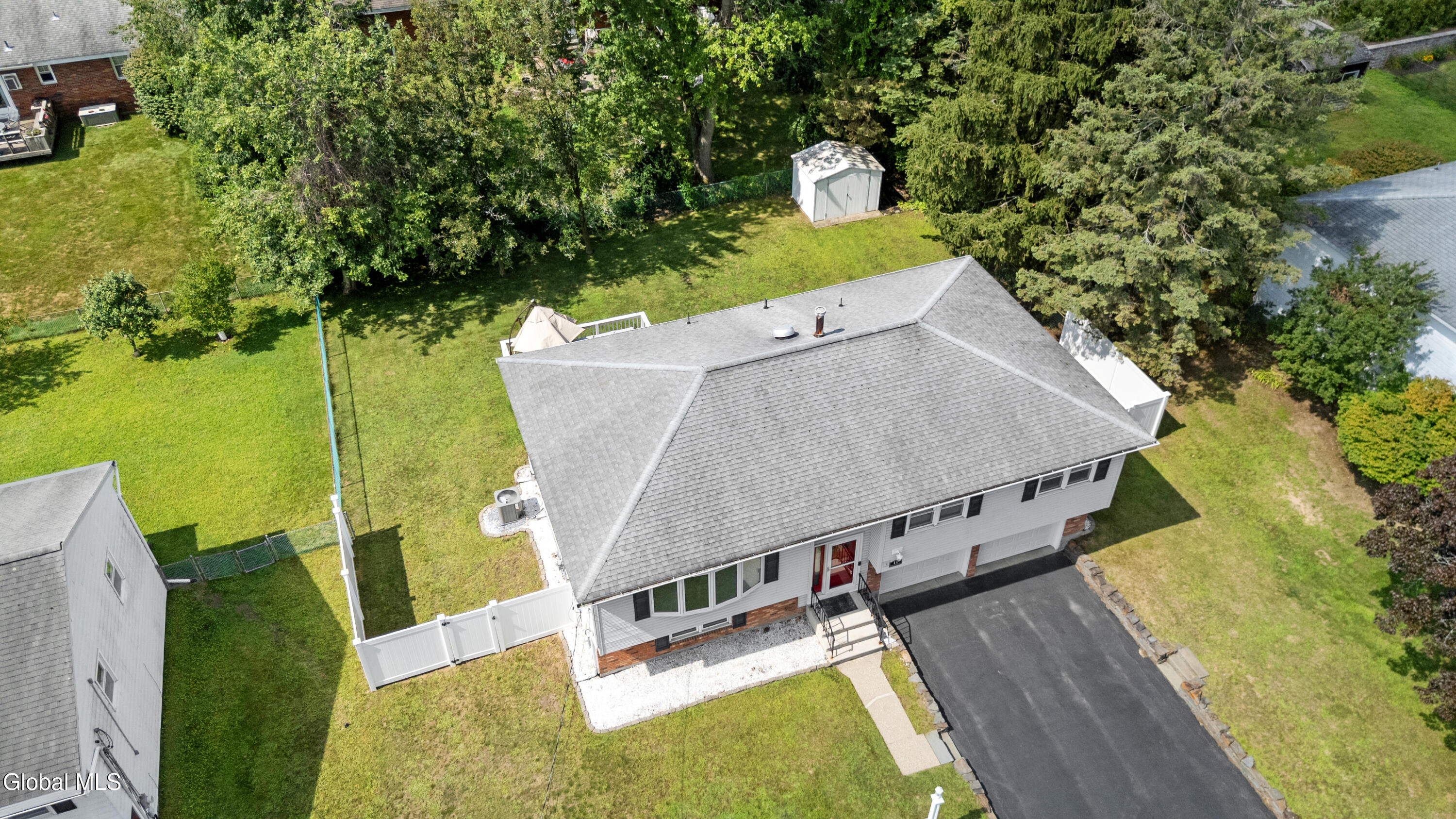 11 Driftwood Drive Albany NY 12205