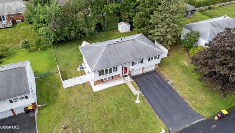 11 Driftwood Drive Albany NY 12205