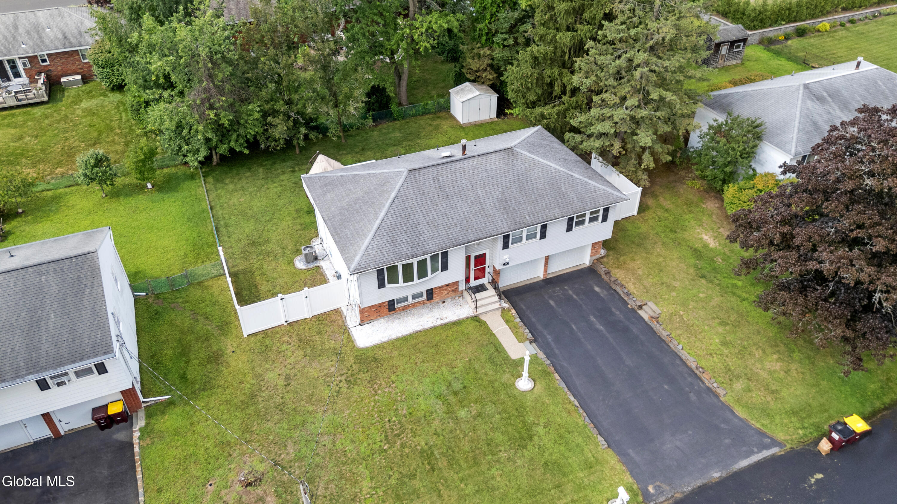 11 Driftwood Drive Albany NY 12205