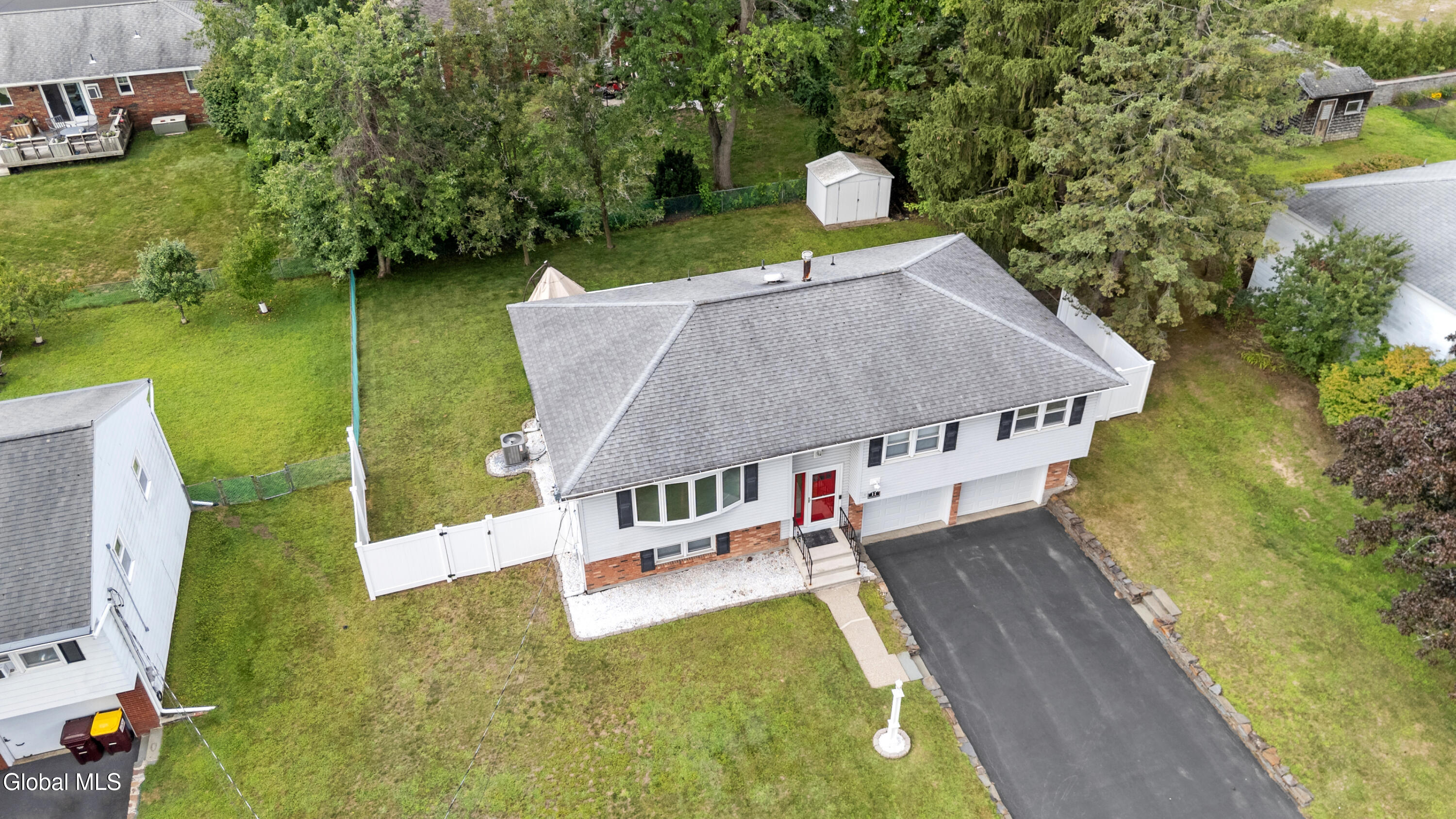 11 Driftwood Drive Albany NY 12205
