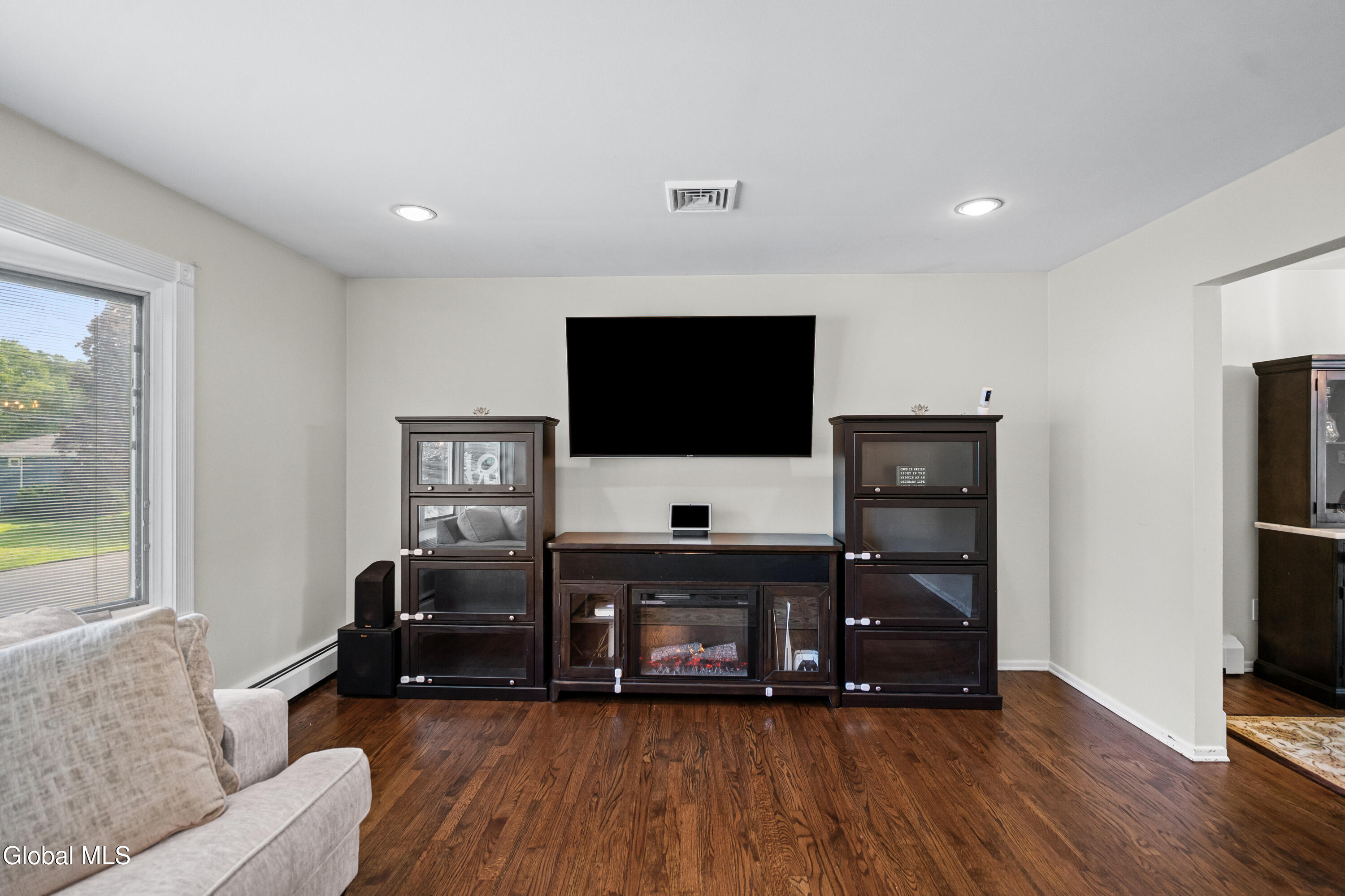 11 Driftwood Drive Albany NY 12205