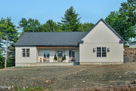 17 Woodland Hill Road Wynantskill NY 12198