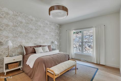 17 Woodland Hill Road Wynantskill NY 12198