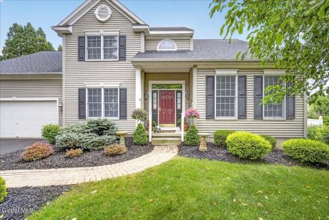 13 Bergen Woods Drive Colonie NY 12047