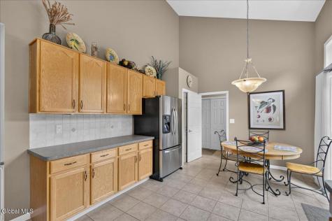 13 Bergen Woods Drive Colonie NY 12047