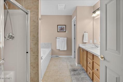 13 Bergen Woods Drive Colonie NY 12047