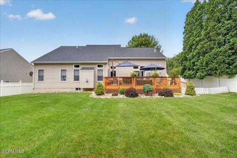 13 Bergen Woods Drive Colonie NY 12047