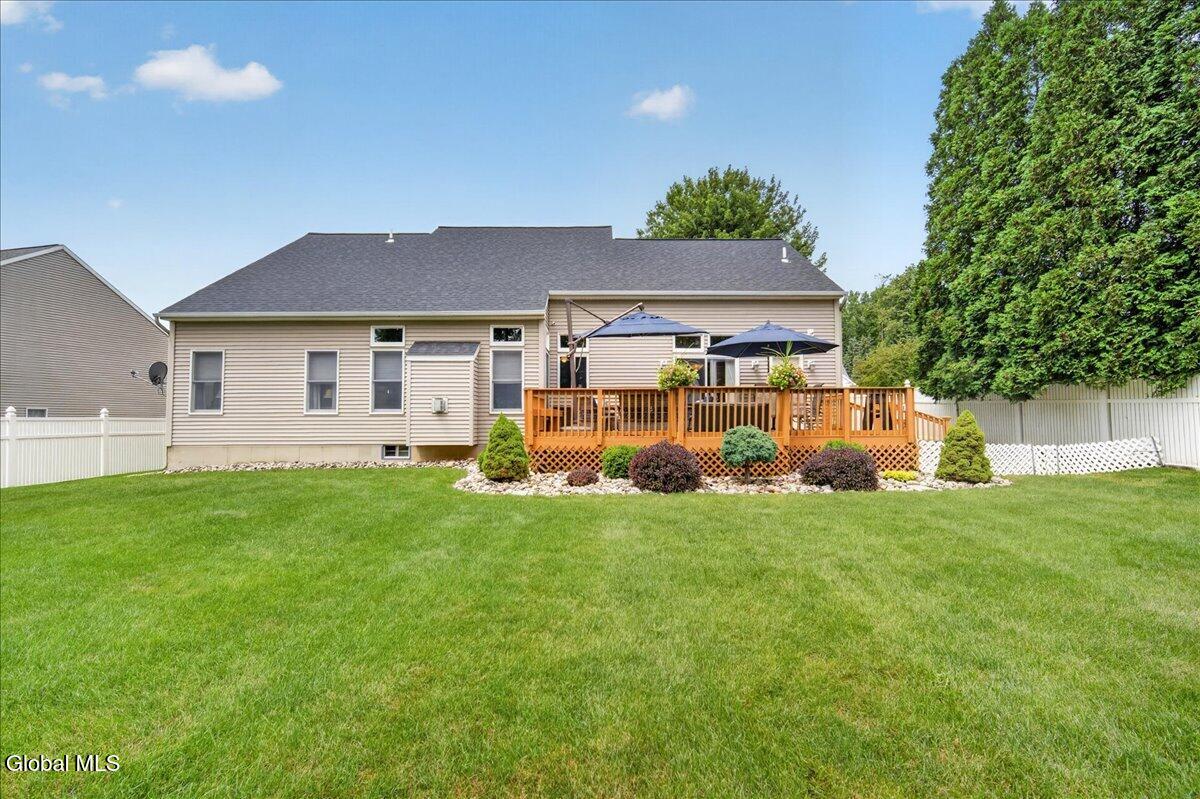 13 Bergen Woods Drive Colonie NY 12047