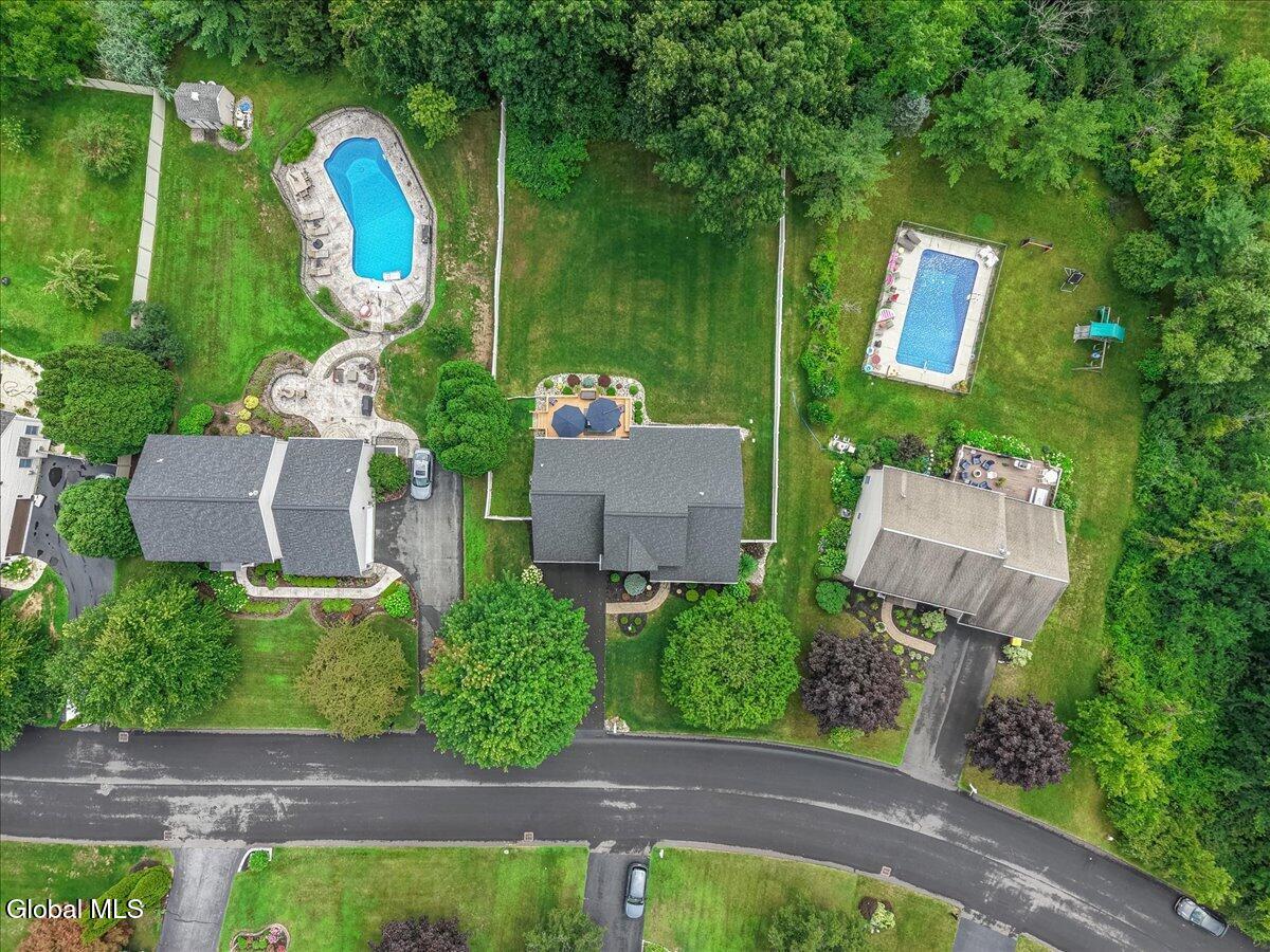 13 Bergen Woods Drive Colonie NY 12047