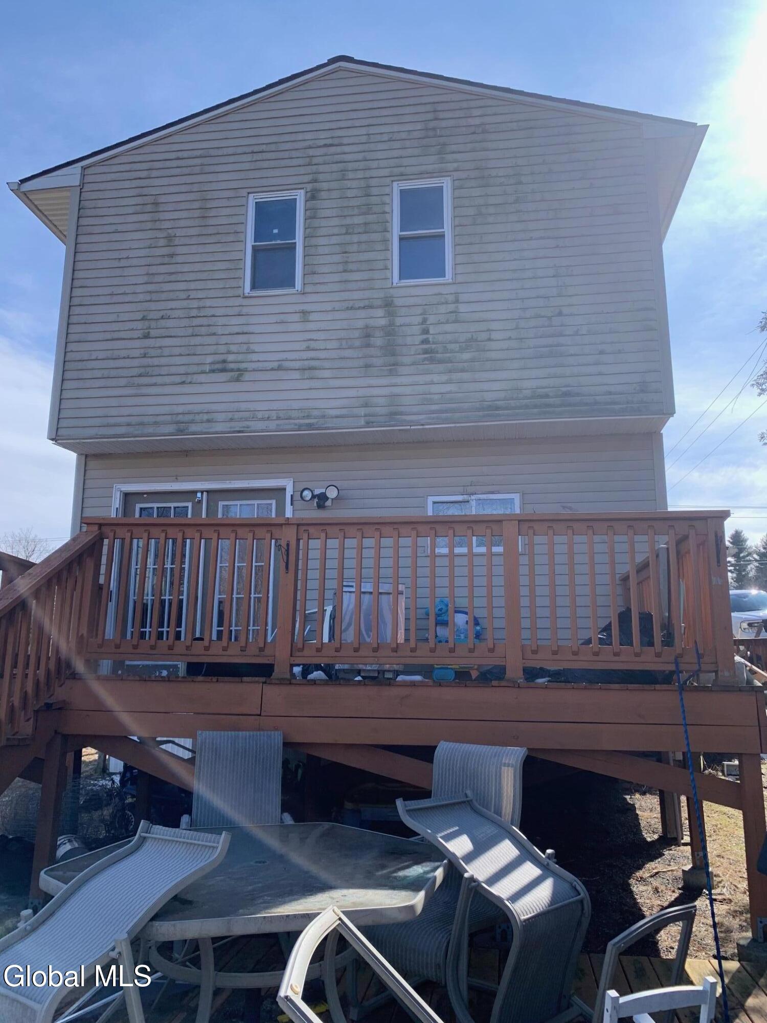 9 Lower Newtown Road Waterford NY 12188