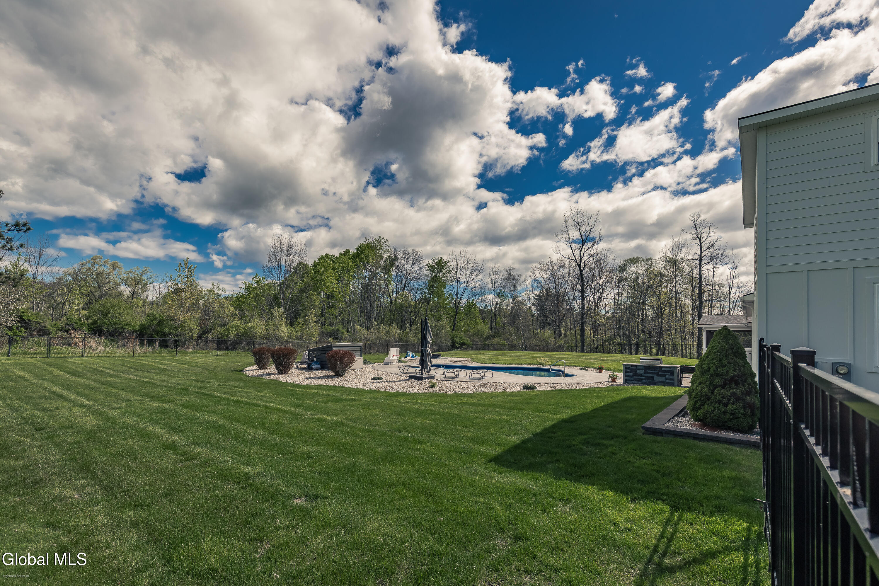 917 Mcdonald Drive Amsterdam NY 12070