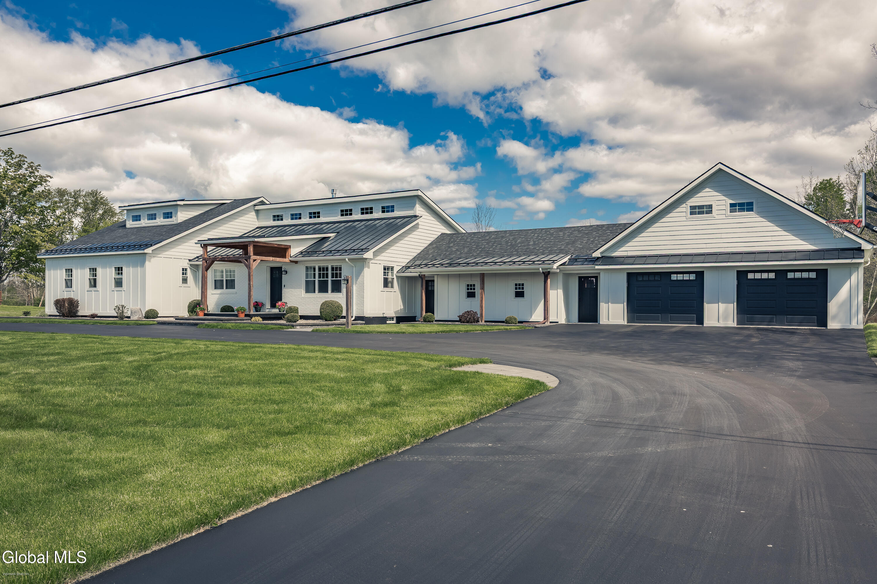 917 Mcdonald Drive Amsterdam NY 12070