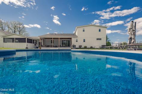 917 Mcdonald Drive Amsterdam NY 12070