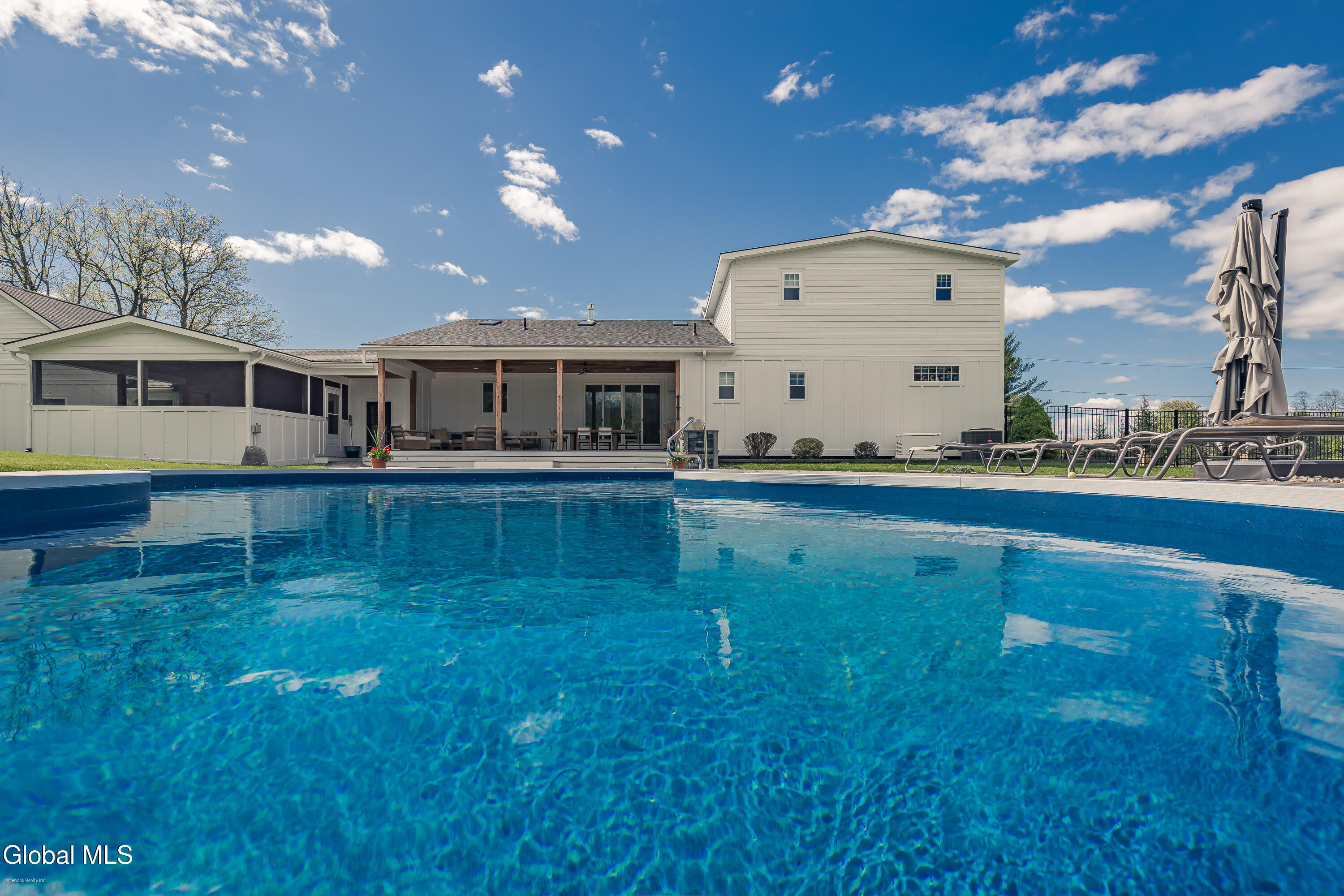 917 Mcdonald Drive Amsterdam NY 12070