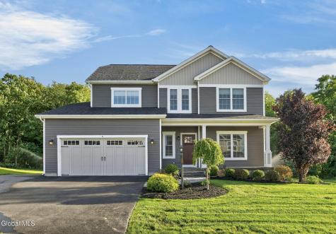 6 Wyatts Circle Rensselaer NY 12144