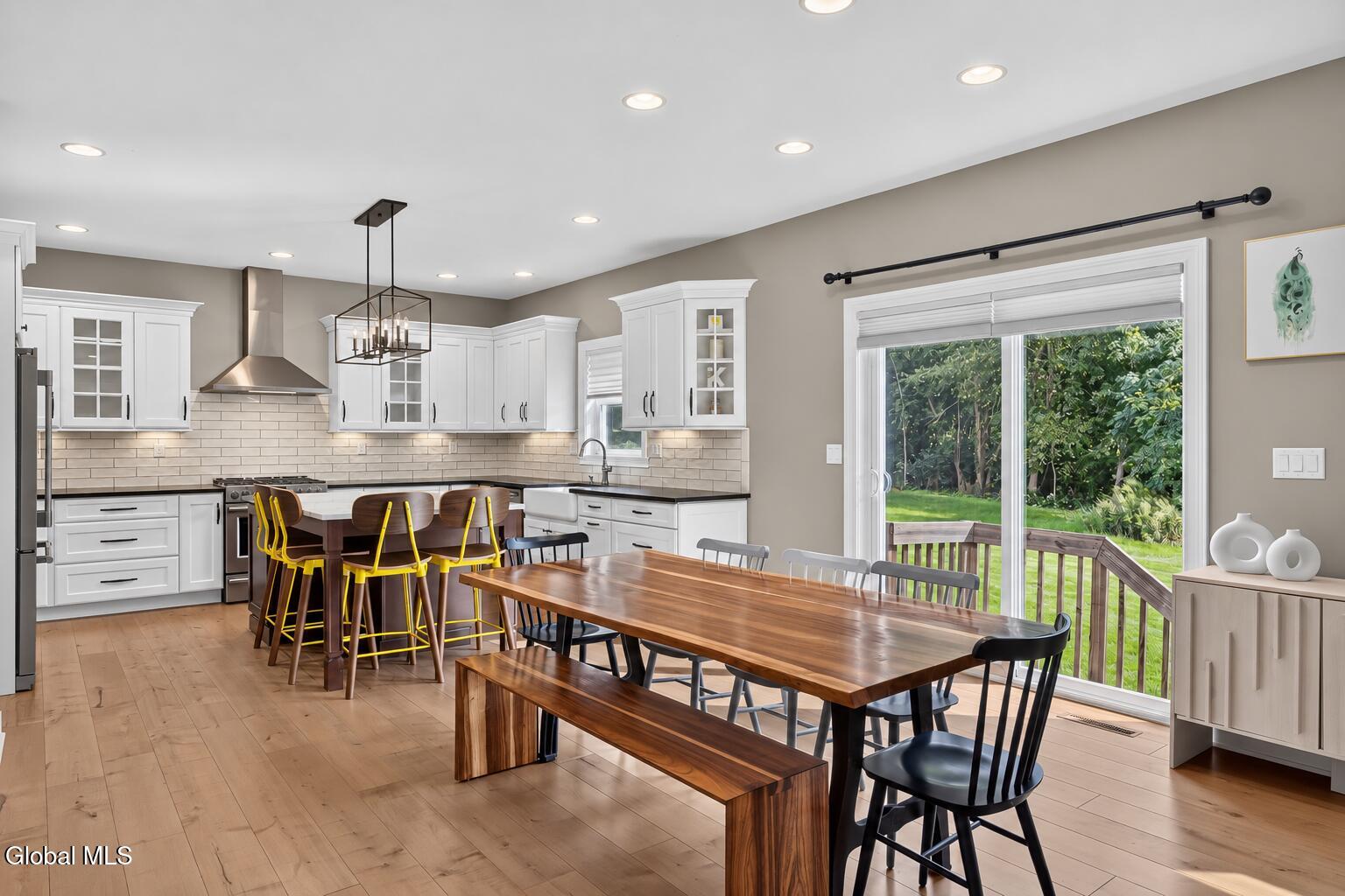 6 Wyatts Circle Rensselaer NY 12144