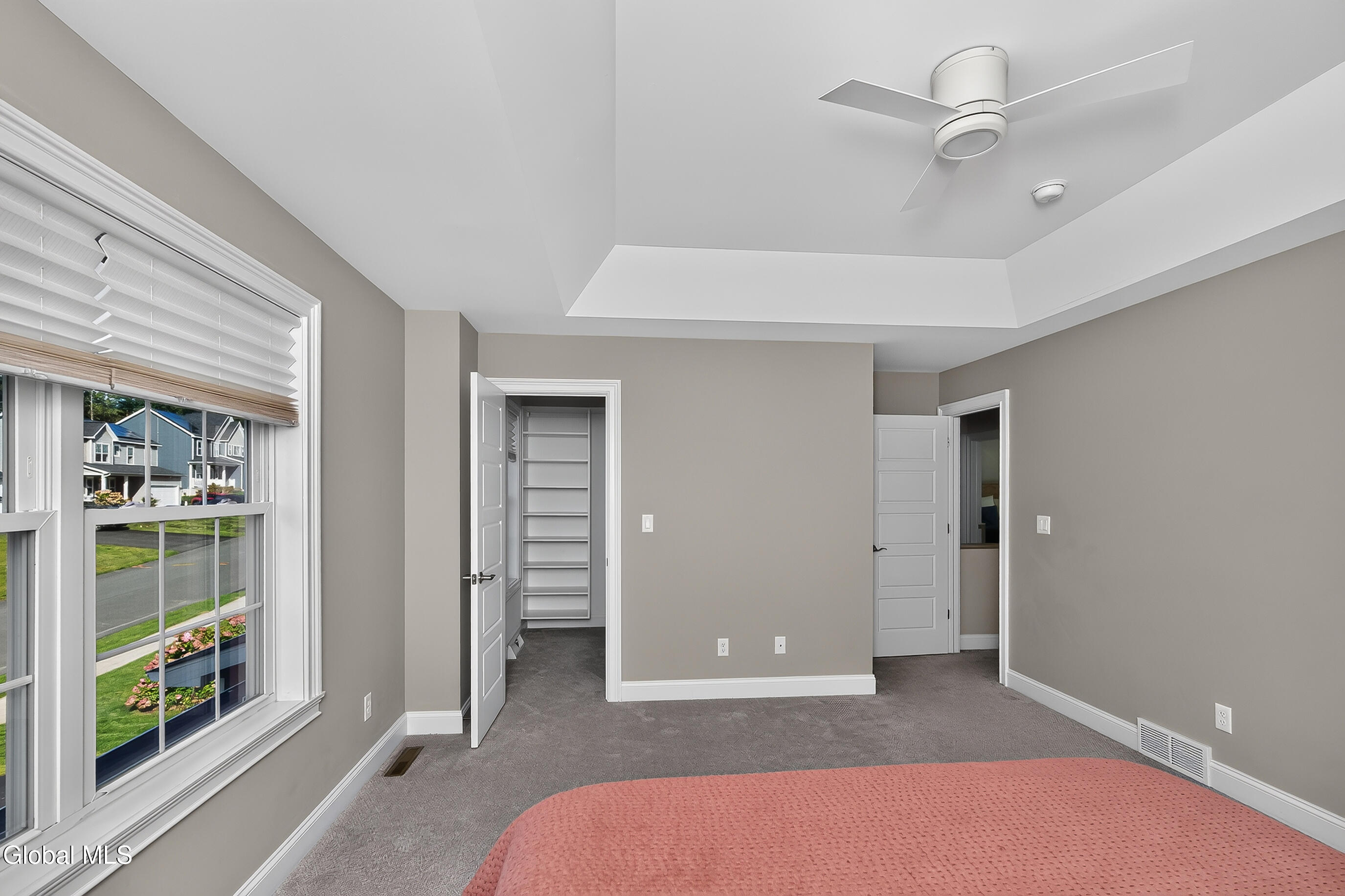 6 Wyatts Circle Rensselaer NY 12144