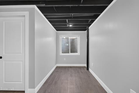 6 Wyatts Circle Rensselaer NY 12144