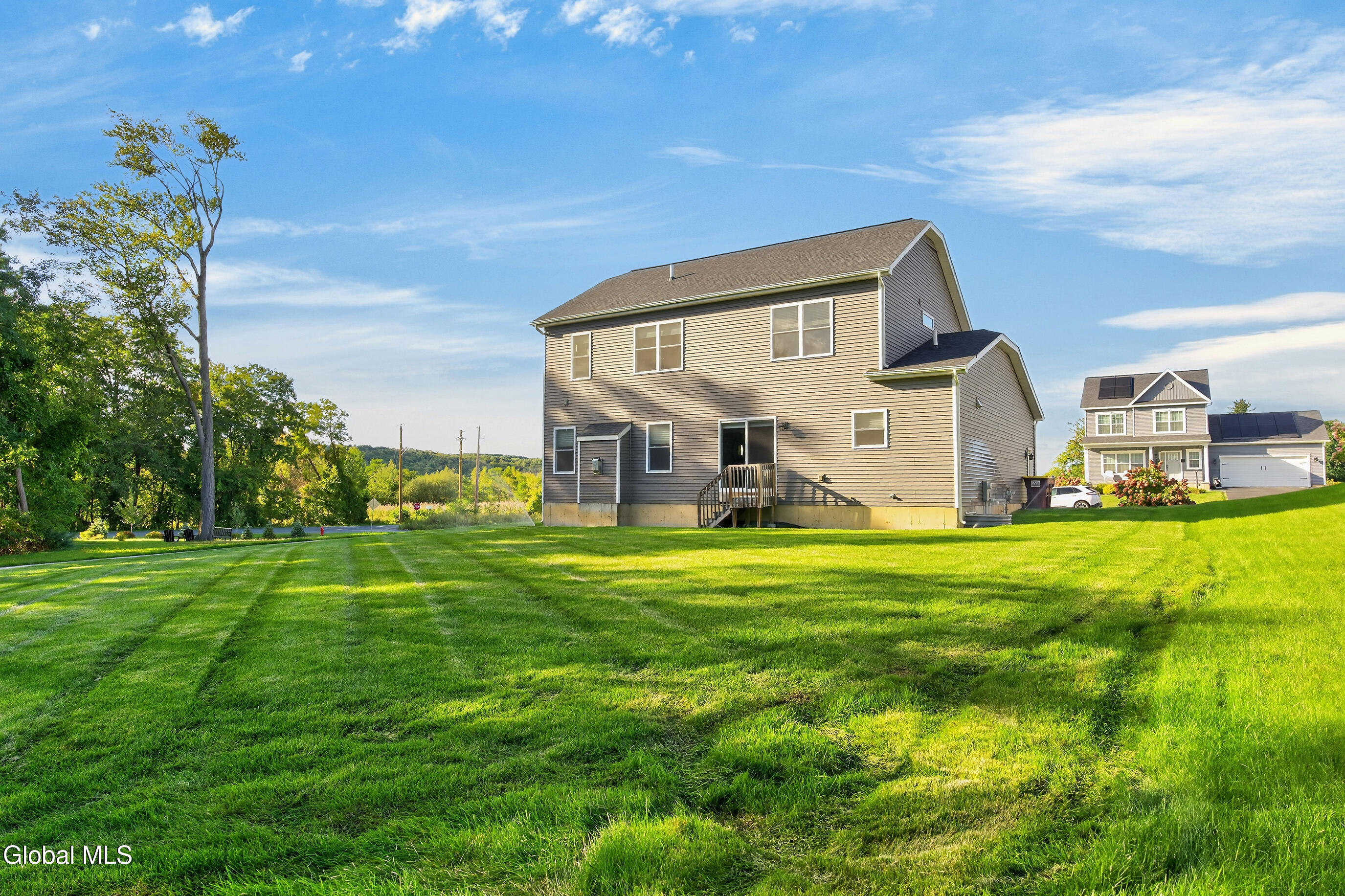 6 Wyatts Circle Rensselaer NY 12144