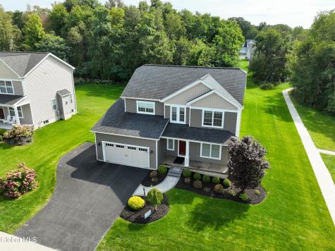6 Wyatts Circle Rensselaer NY 12144
