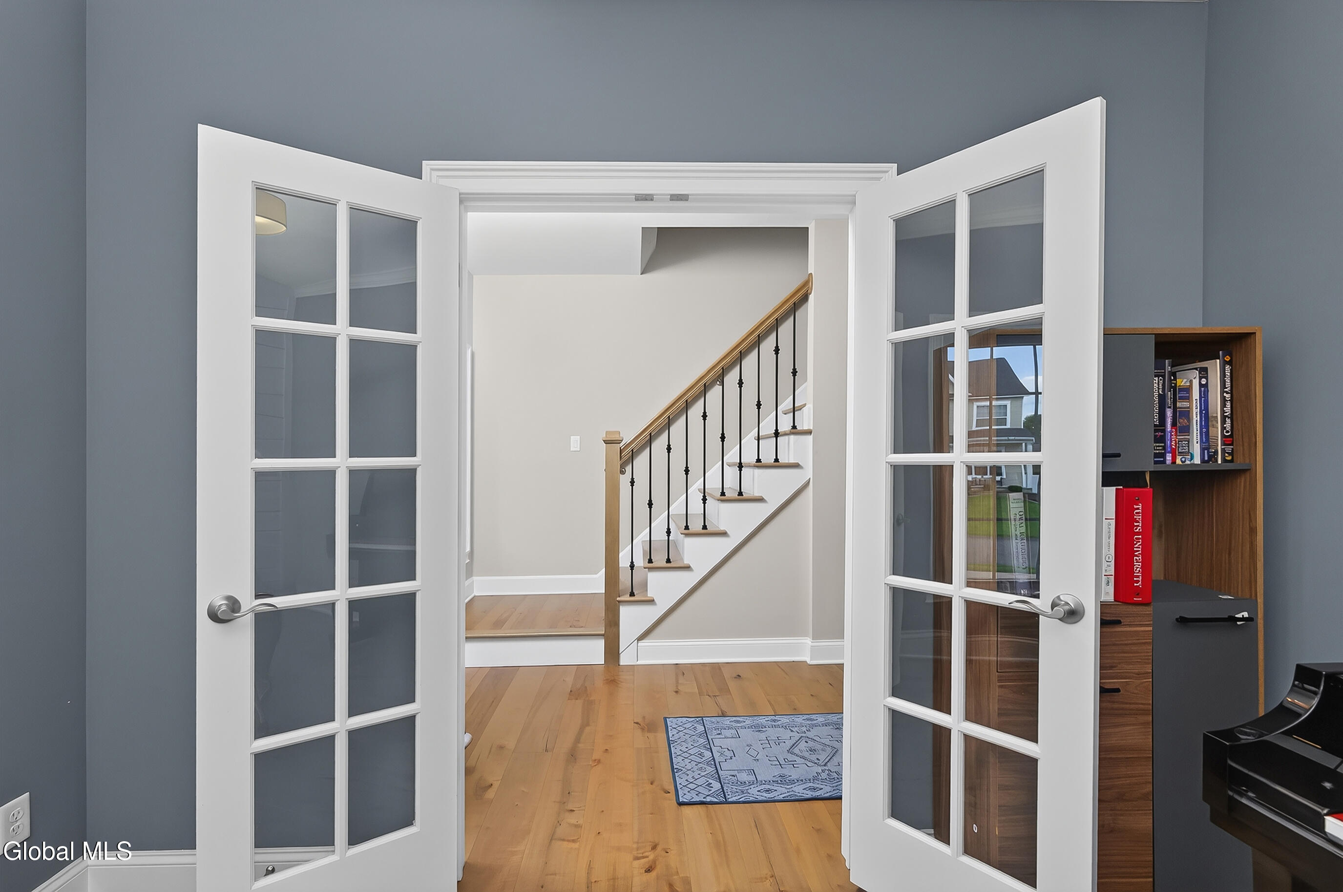 6 Wyatts Circle Rensselaer NY 12144