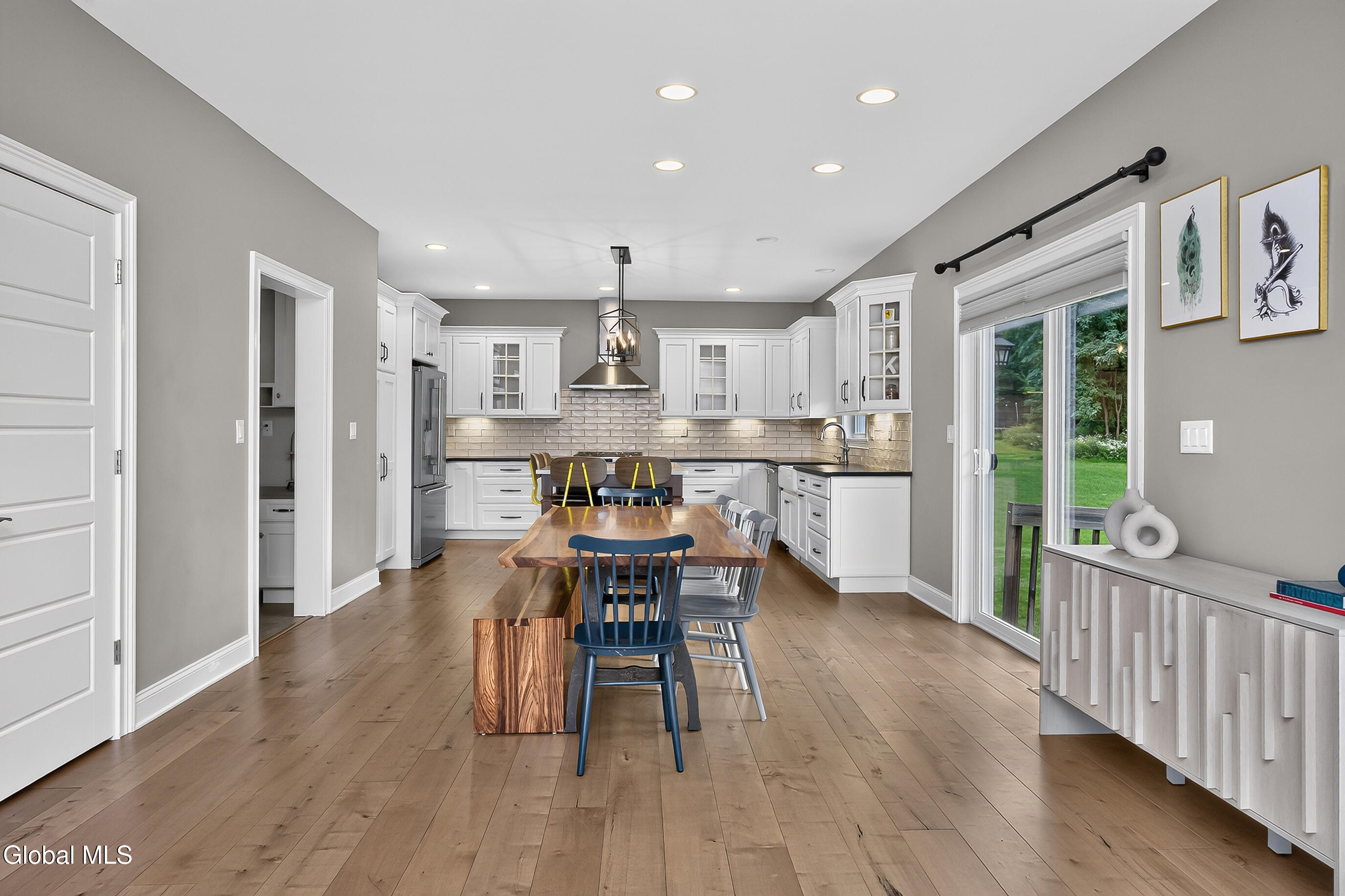 6 Wyatts Circle Rensselaer NY 12144