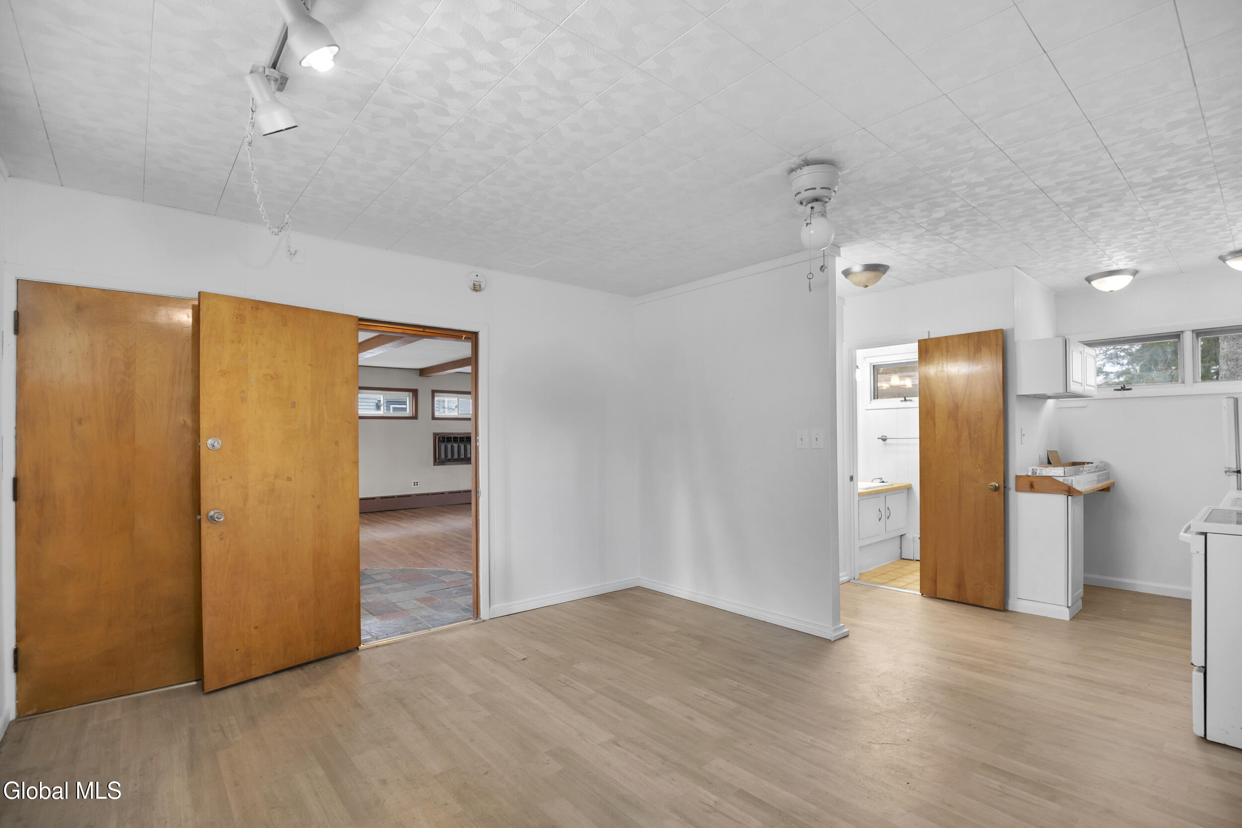 71 3rd Avenue Waterford NY 12188