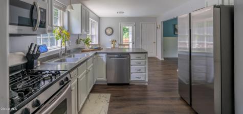1005 E River Drive Lake Luzerne NY 12846