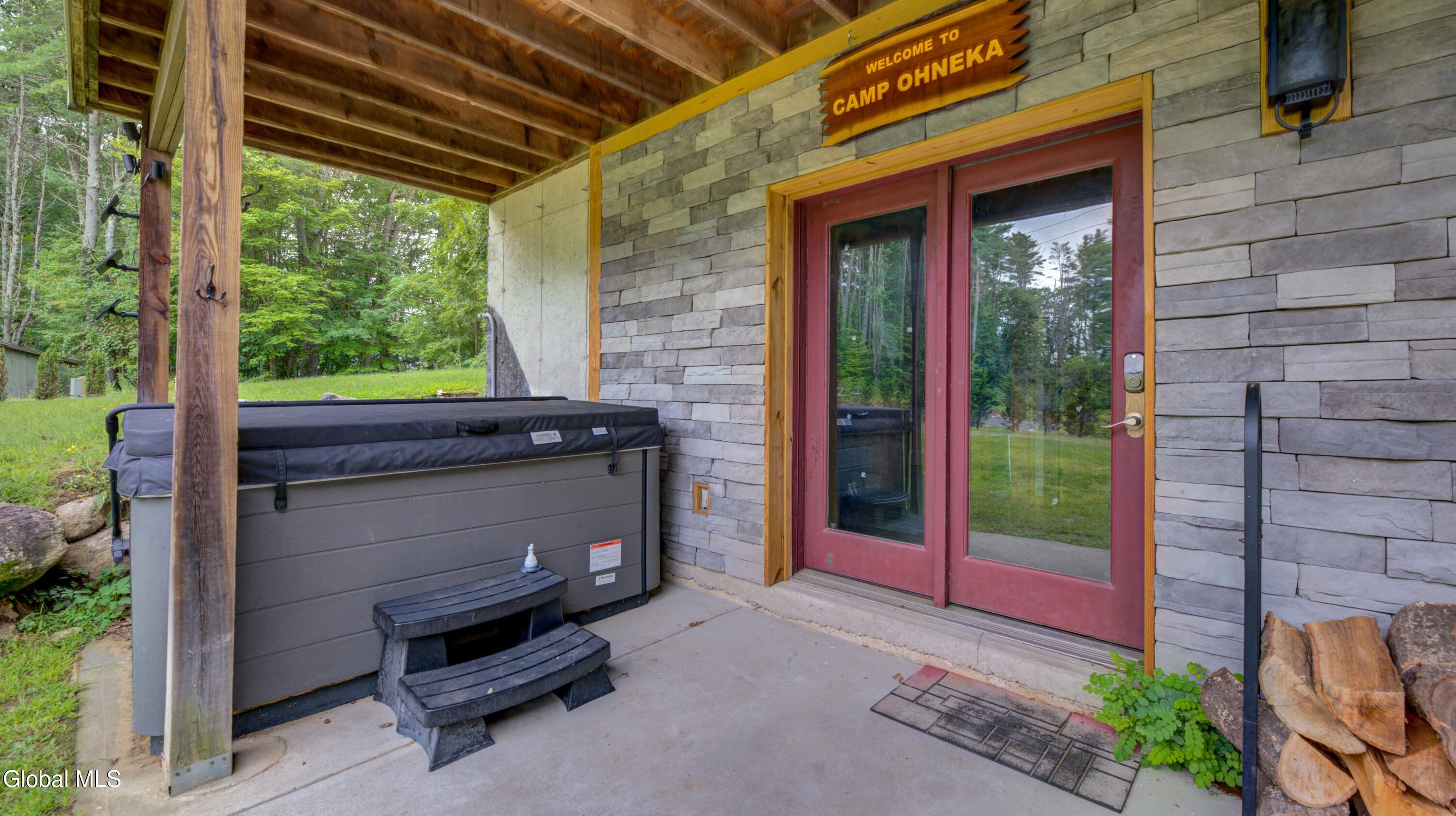 108 Pedrick Road Gloversville NY 12078