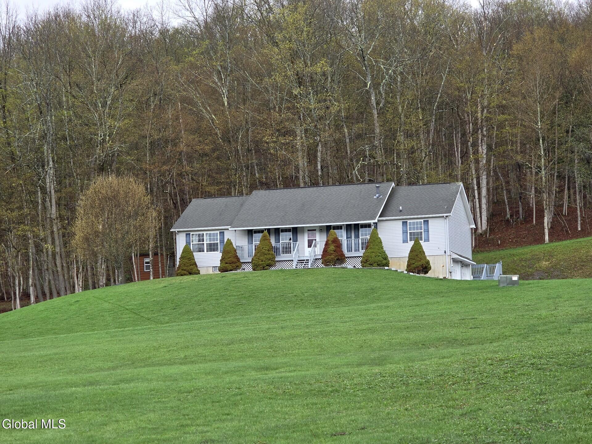 1067 Ravine Road Berne NY 12023