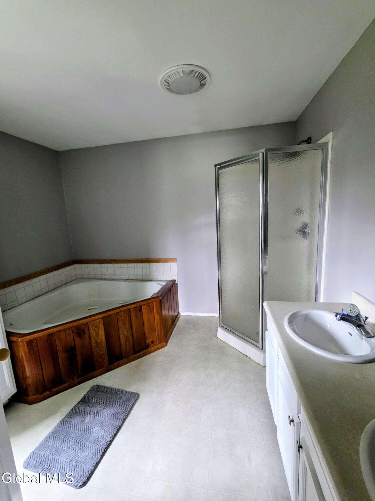 1067 Ravine Road Berne NY 12023